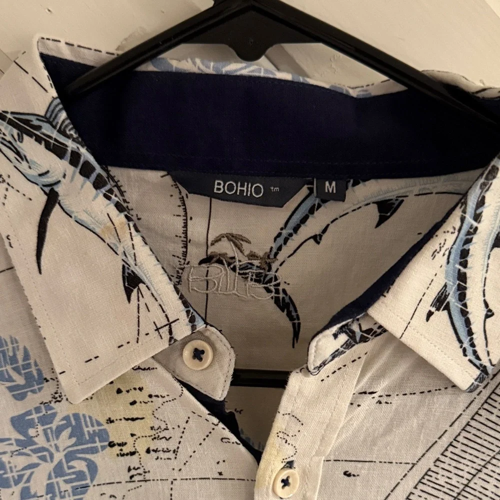 BOHIO Men's Casual Button Down Shirt - White and Blue - Picture 1 of 3